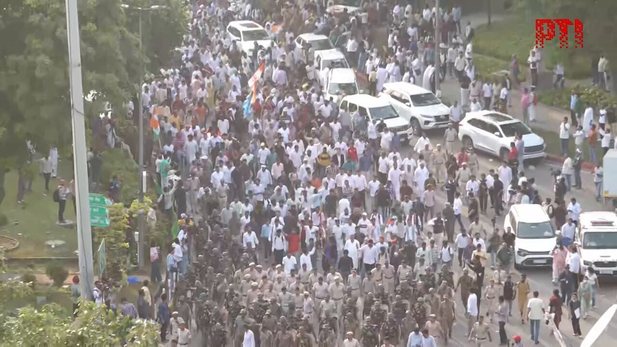 INDIA गठबंधन के मार्च का वीडियो ग्रैब