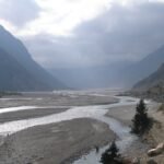 नेपाल में गंडकी नदी की घाटी, जहां भूस्खलन के बाद गंडक में पानी बढ़ा