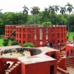 Jantar Mantar: नई दिल्ली स्थित जंतर मंतर वेधशाला का दृश्य, जो अब नामित प्रदर्शन स्थल नहीं रहा