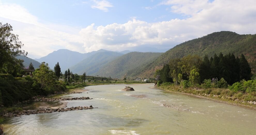 Bhutan Flash Flood: पुनाखा में मो छू नदी (फाइल फोटो)