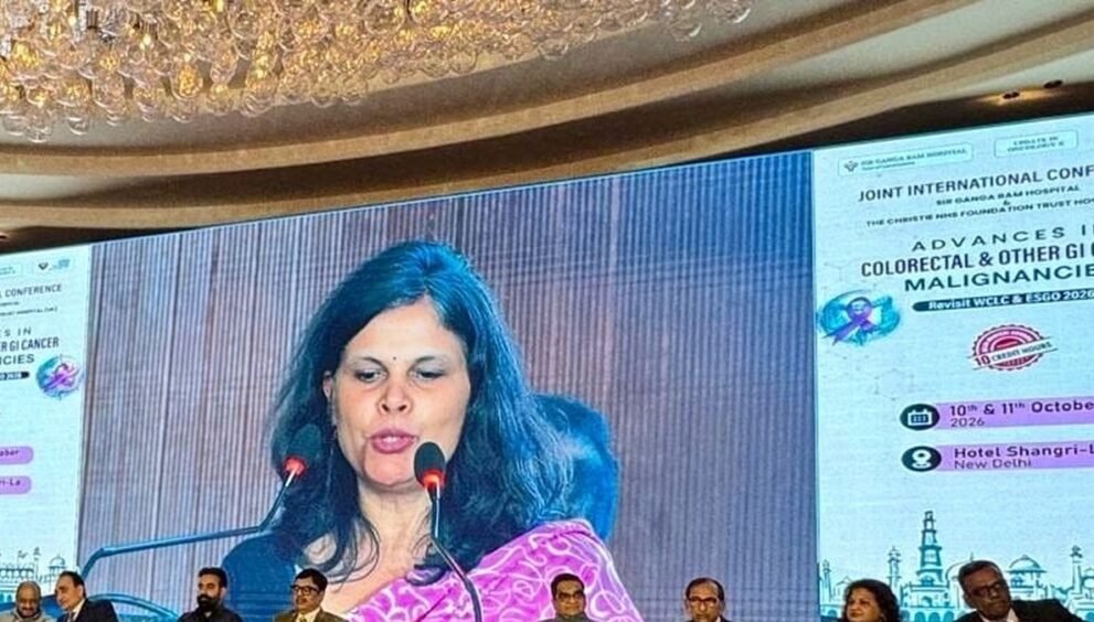 नई दिल्ली में एक चिकित्सा सम्मेलन को संबोधित करतीं केंद्रीय स्वास्थ्य सचिव पुण्य सलिला श्रीवास्तव