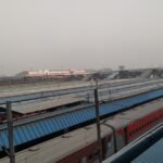 नई दिल्ली रेलवे स्टेशन पर प्लेटफॉर्म और ट्रेनें